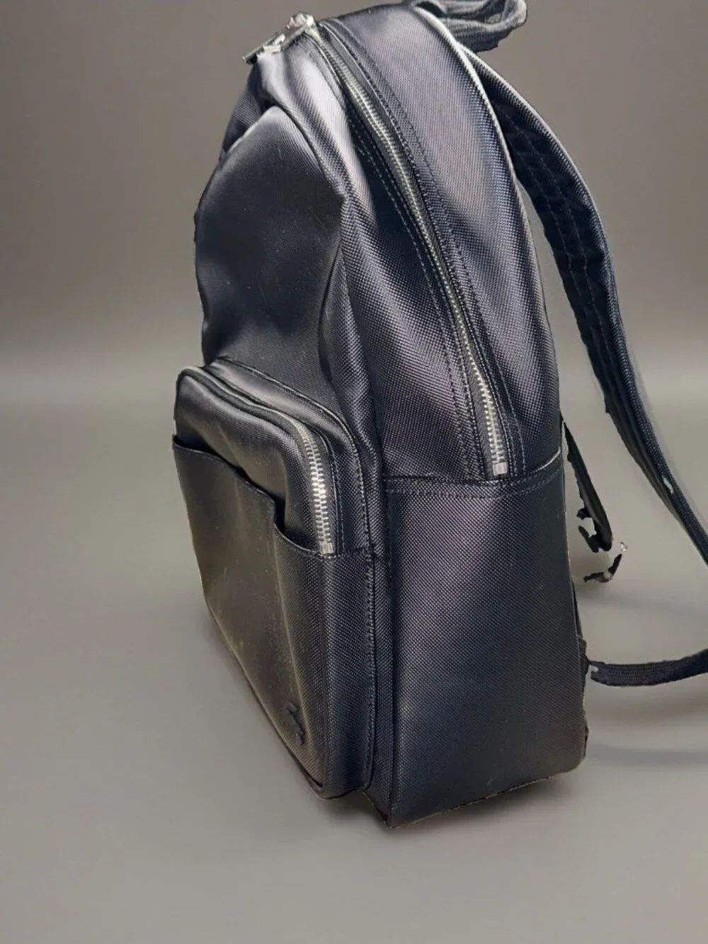 Lacoste Men's Classic Laptop Pocket Backpack, Black Textured Water Resistant